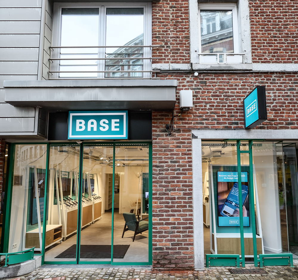 BASE lance des popup stores en Wallonie un nouveau concept au